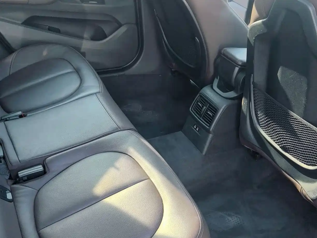 BMW X1 2019 sDrive18Li Premium Model фото 5