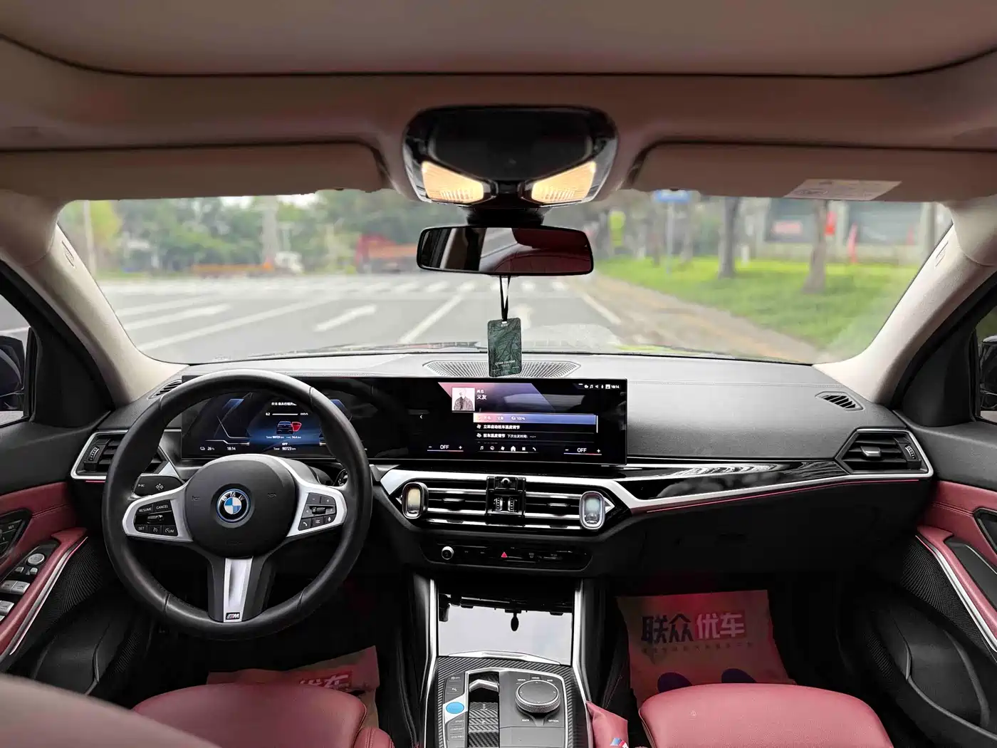 BMW i3 2022 eDrive 35 L фото 7