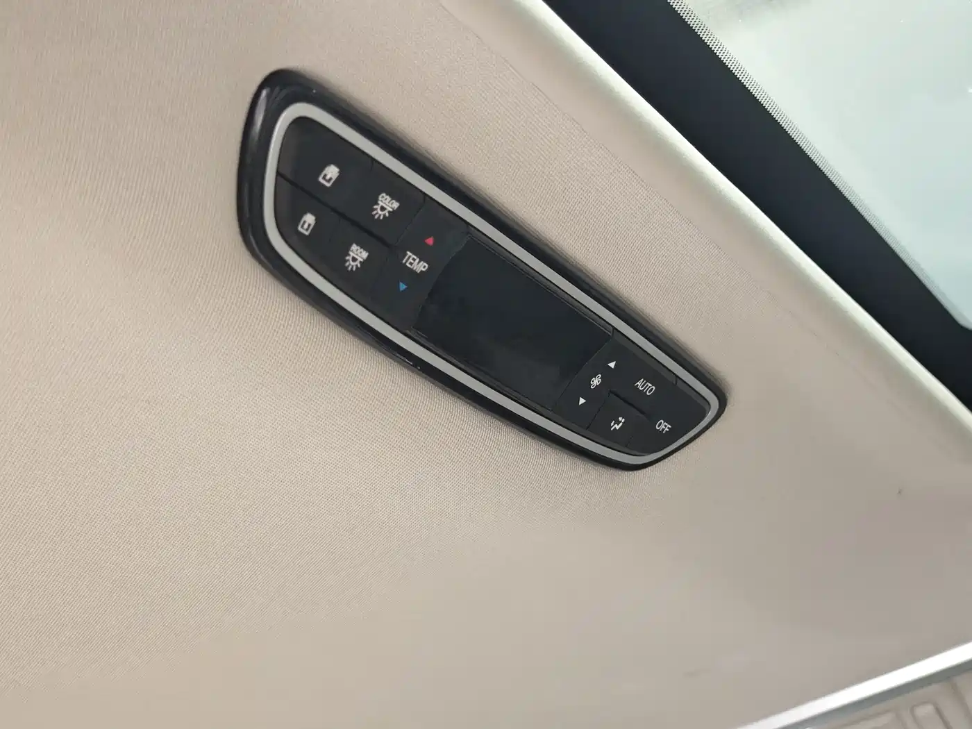GAC Trumpchi Trumpchi M8 2018 320T Flagship Edition фото 26