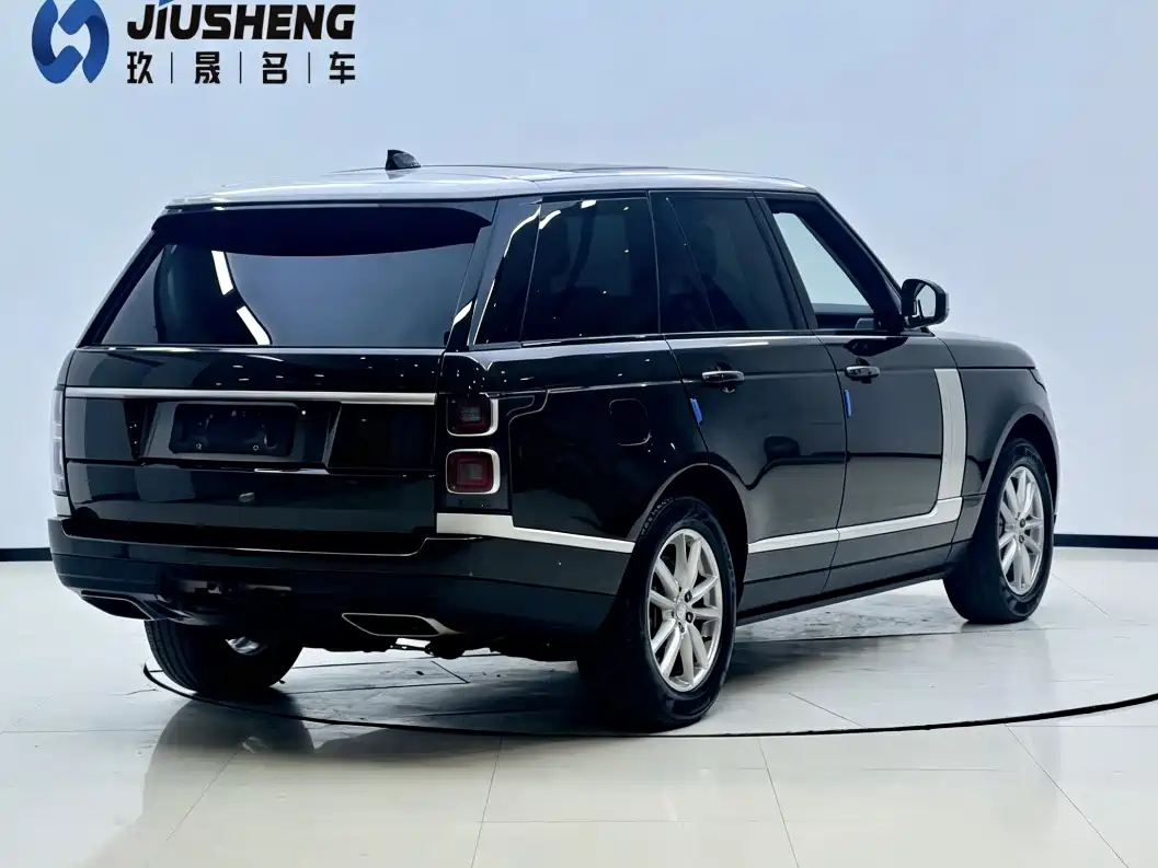 Land Rover Range Rover 2021 3.0 L6 Golden Age Edition фото 7