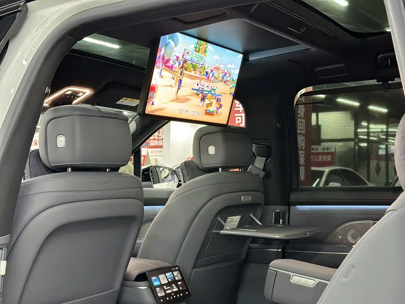 NIO ES8 2026 2025 Model 6-Seat Executive Luxury Edition