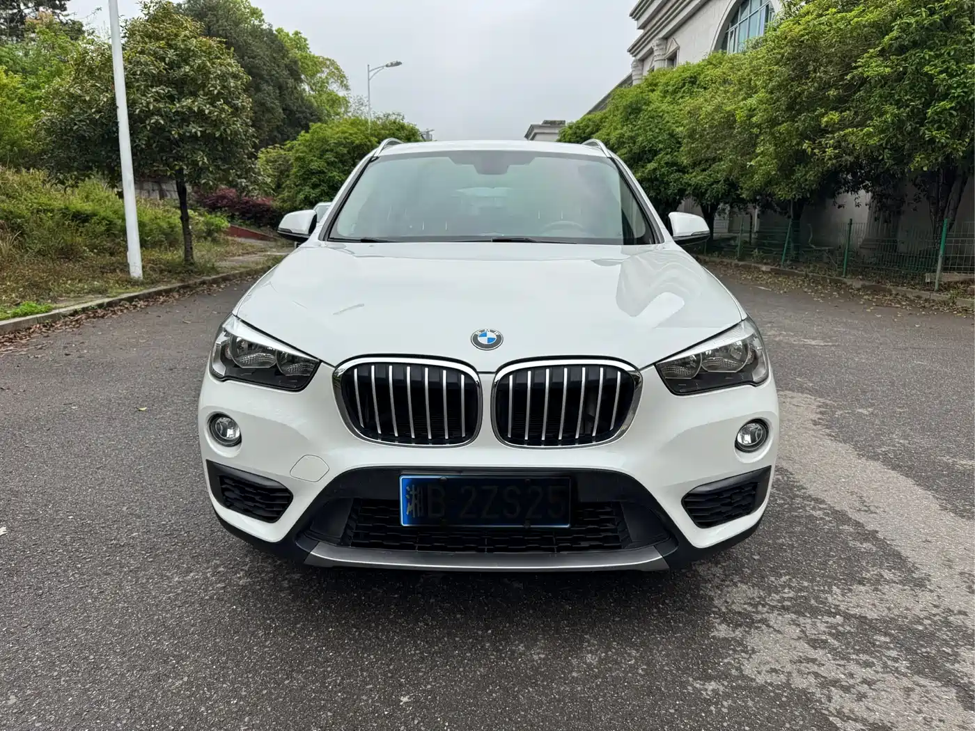 BMW X1 2018 sDrive18Li Fashion Model фото 2