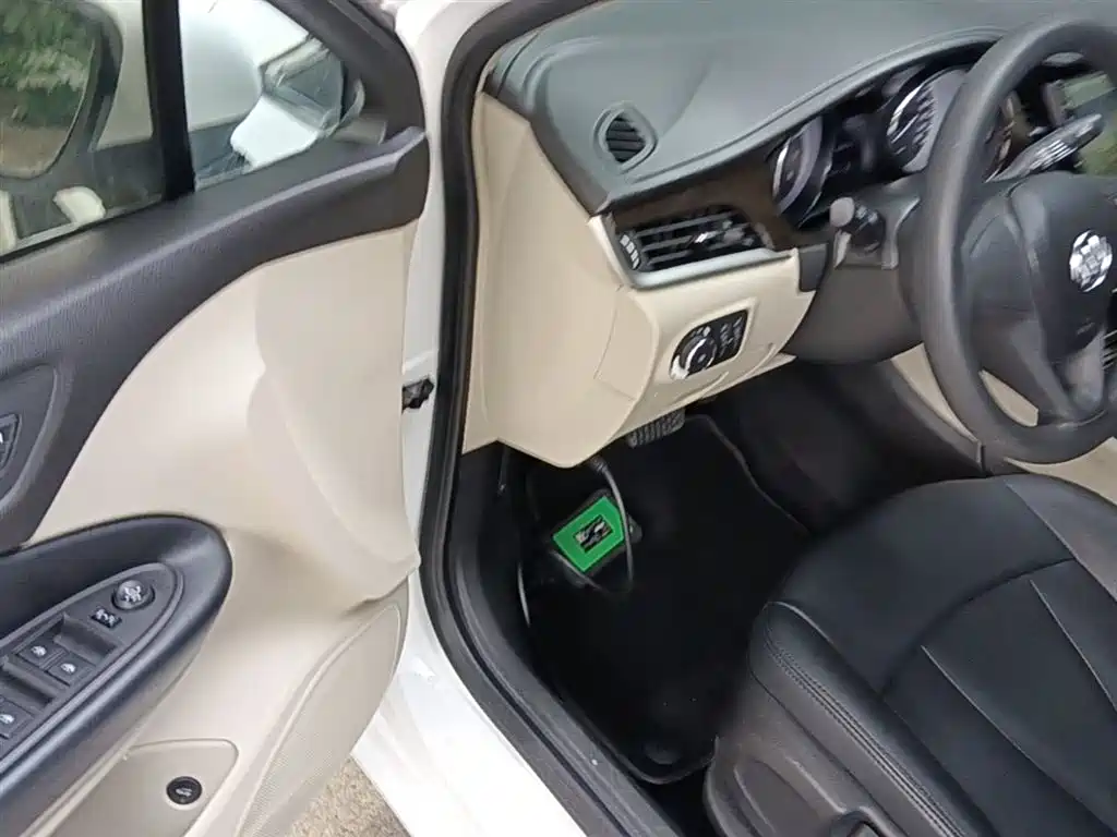 Buick Verano 2018 Sedan 15S Automatic Progressive фото 16