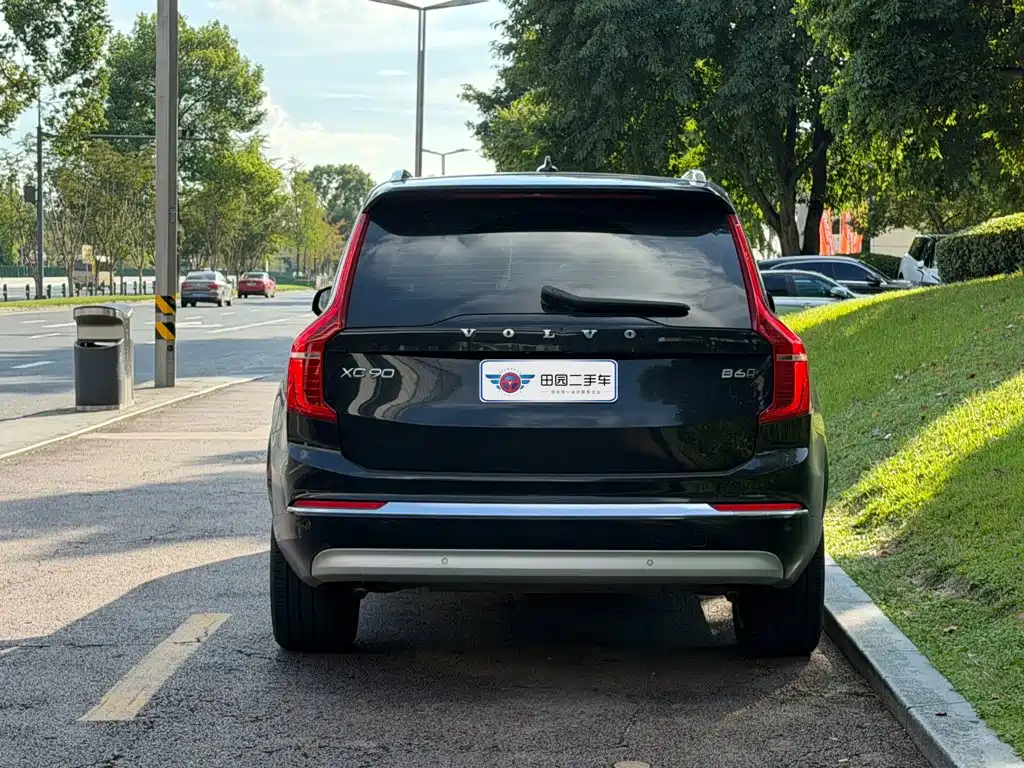 صورة 5 - Volvo XC90