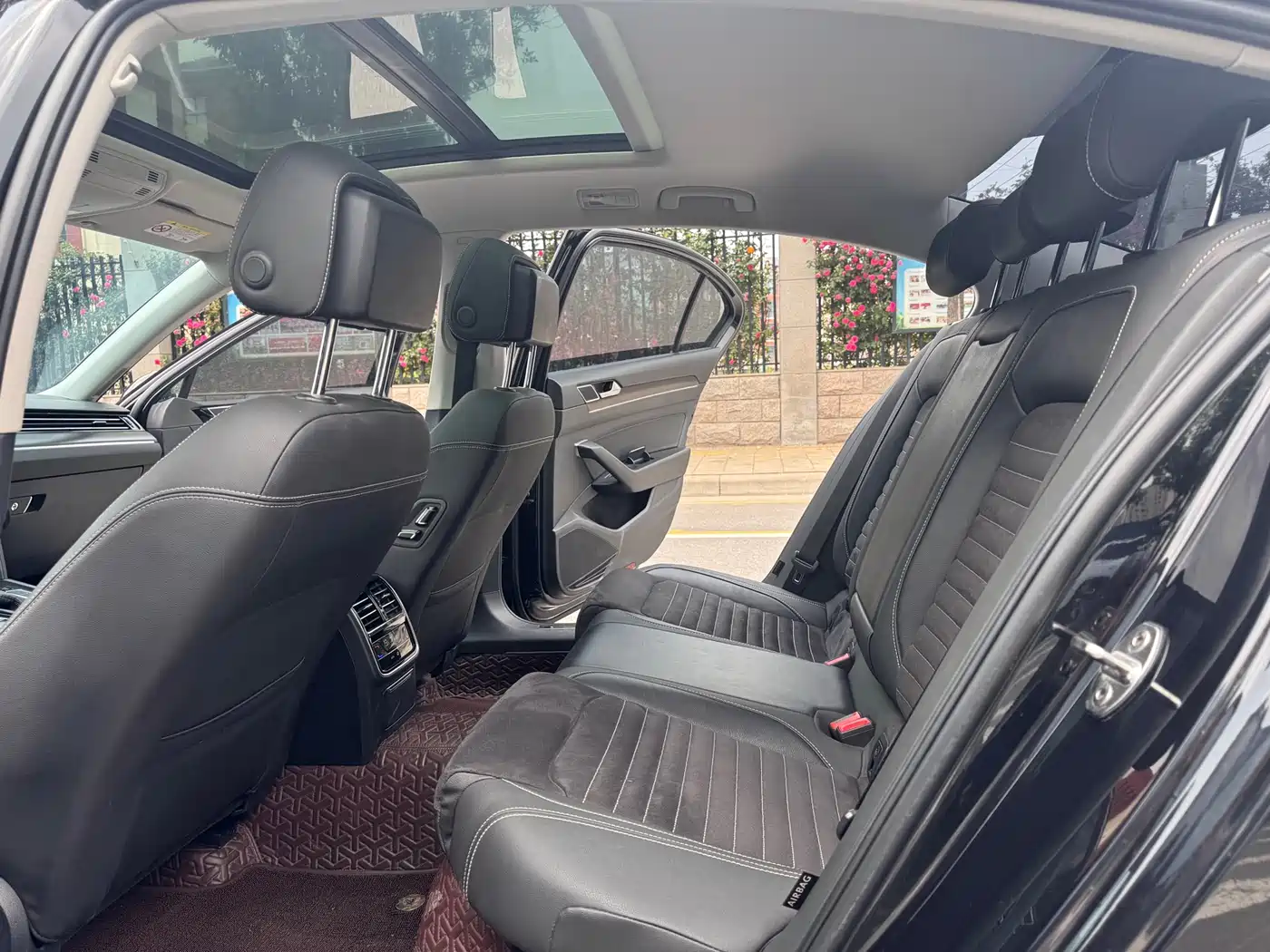 Volkswagen Magotan 2020 380TSI DSG Luxury фото 5