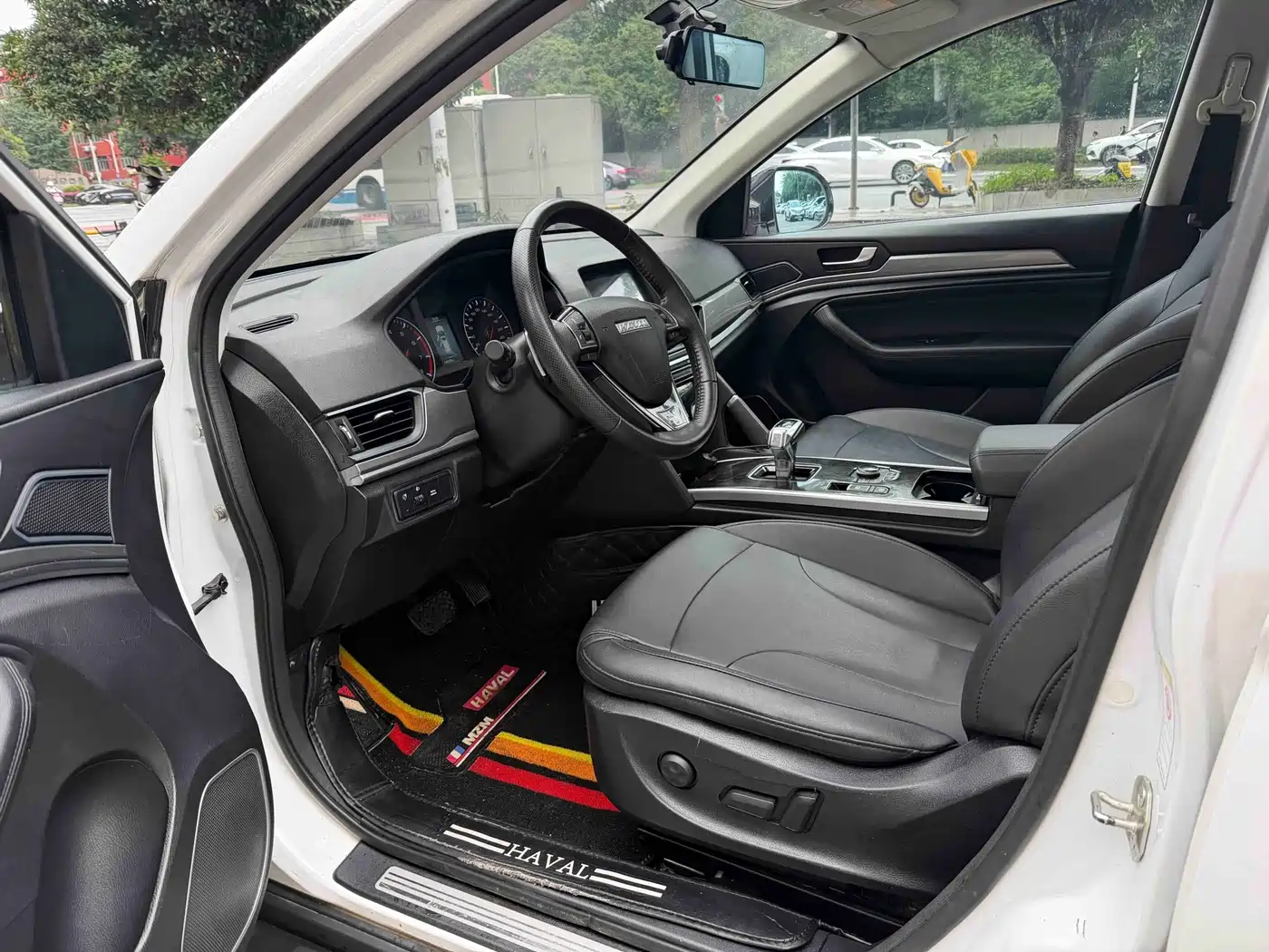 Фото 8 - Haval H6