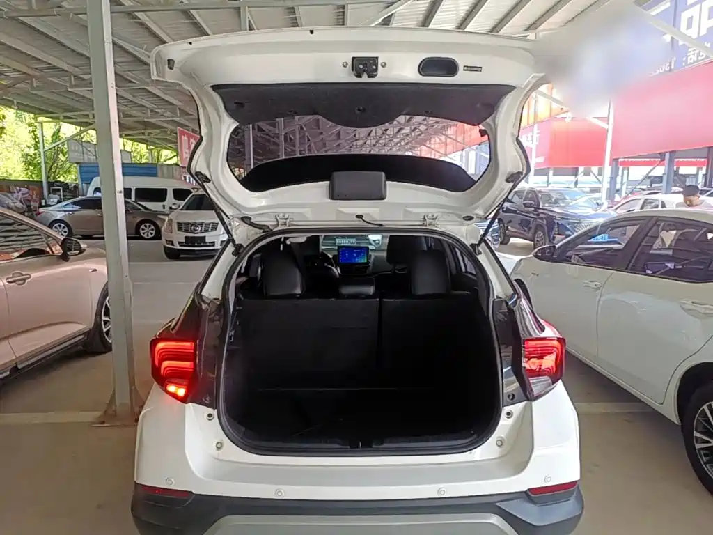Toyota YARiS L Zhi Xuan 2023 2022 Zhi Xuan X 1.5L CVT Luxury PLUS Edition