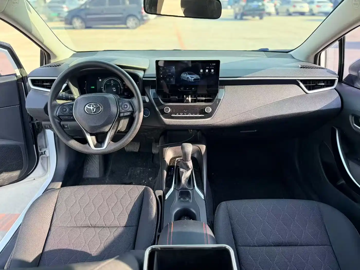 Toyota Corolla 2023 1.8L Smart Hybrid Dual Engine Pioneer Edition фото 5