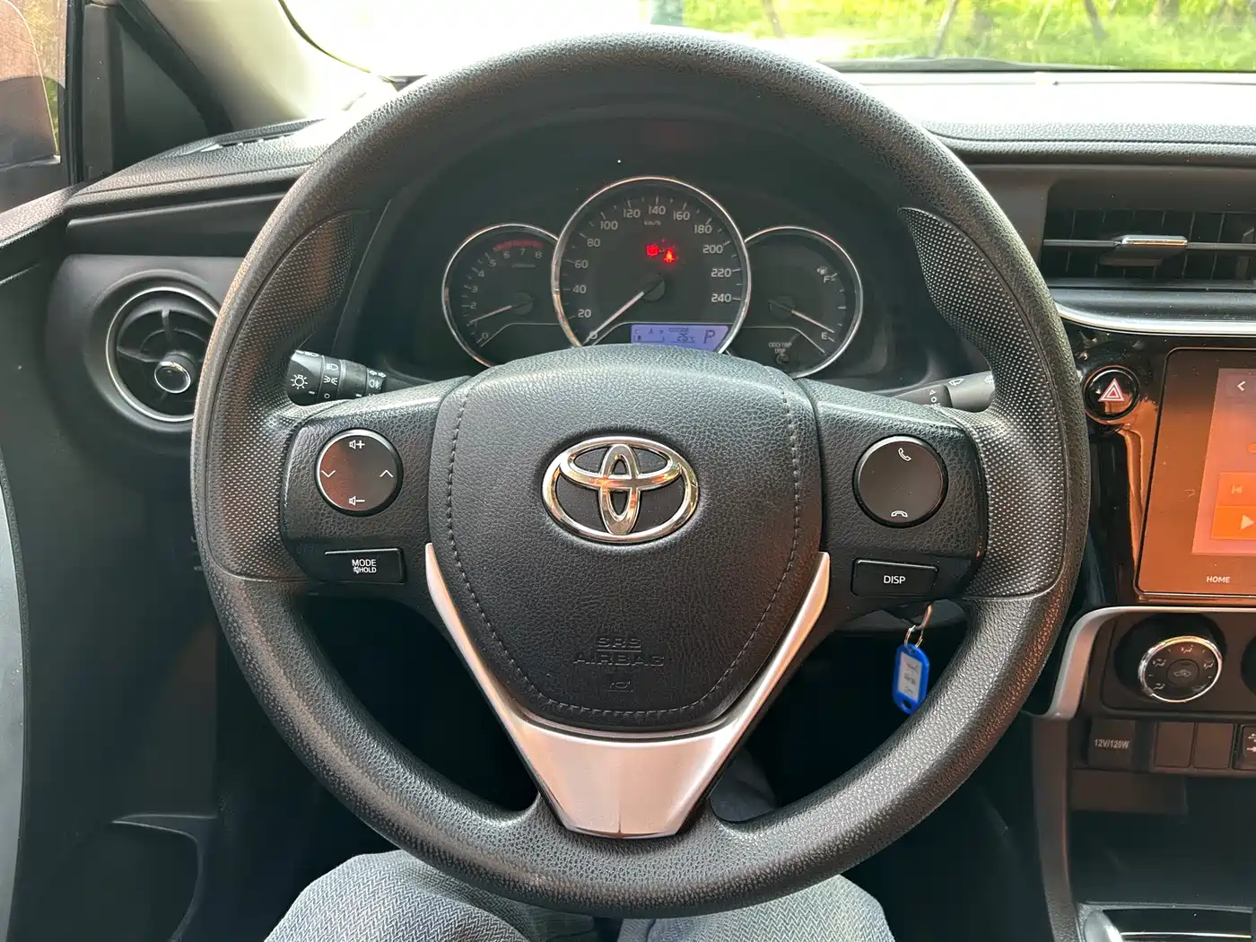 Toyota Levin 2017 Facelift 185T CVT Elite (China V) фото 12