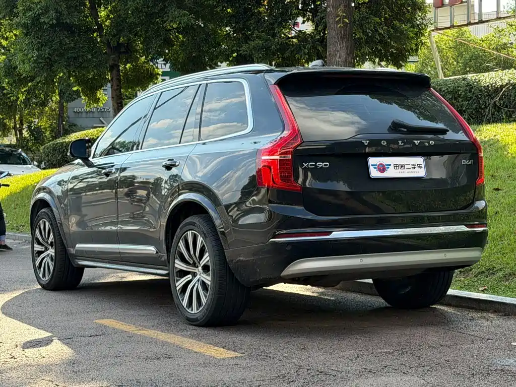 صورة 4 - Volvo XC90