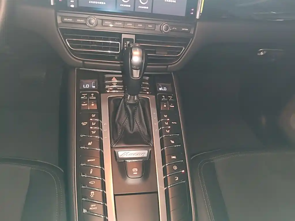 Porsche Macan 2018 Macan S 3.0T фото 14