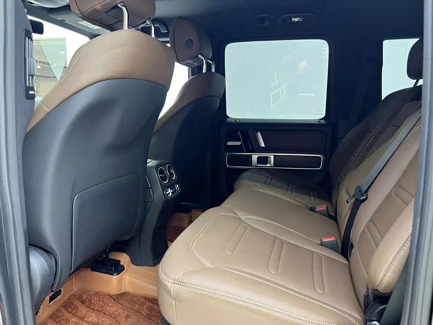 Mercedes-Benz G-Class 2022 G 500 фото 22