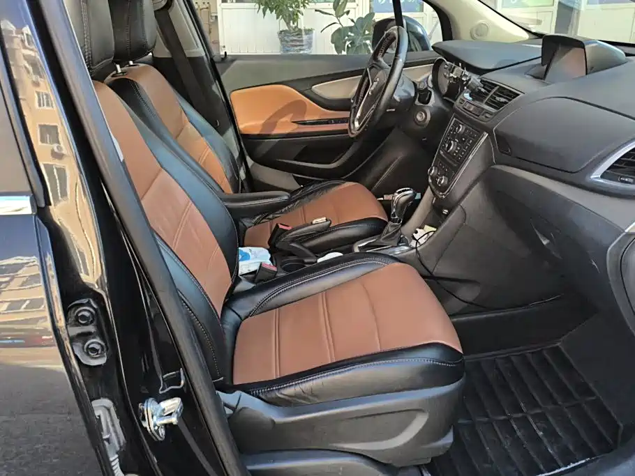 Фото 8 - Buick Encore