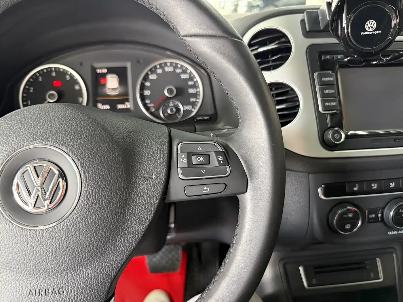 Volkswagen Tiguan 2016 Model 300TSI Automatic 2WD Luxury Edition фото 22