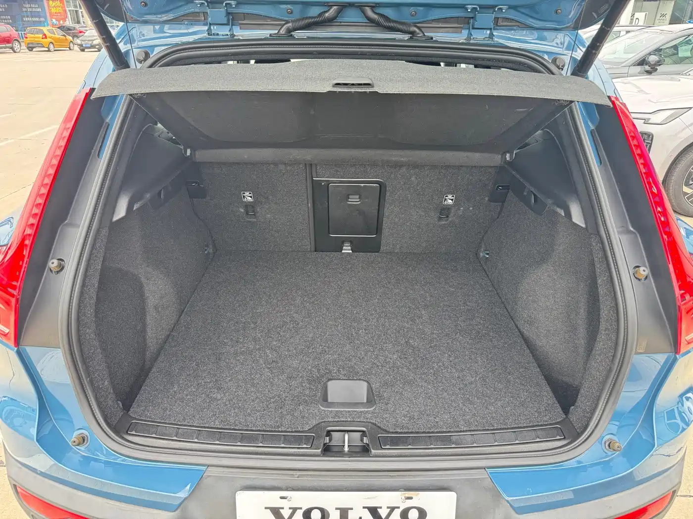 Volvo XC40 2024 2024 B3 Smart Elite Sport Edition