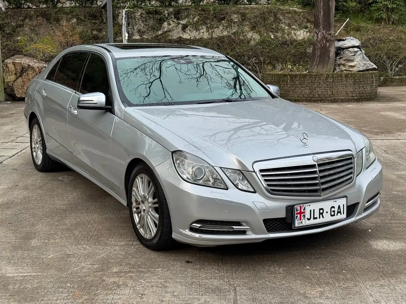 Mercedes-Benz E-Class 2012 E 300 L Elegance Model фото 3