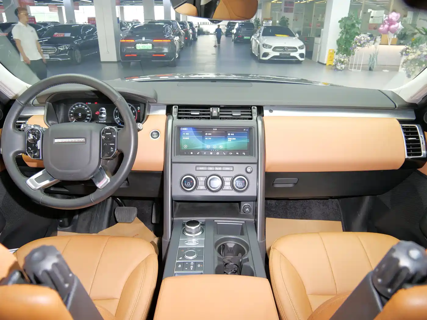 Land Rover Discovery 2020 2.0T 30th Anniversary Special Edition фото 18