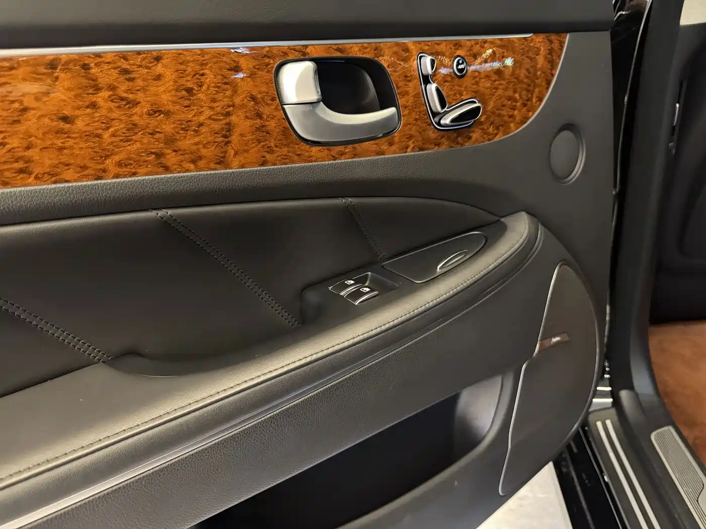 Hyundai Equus 2012 2012 Model 3.8 GDi Extended Flagship Edition