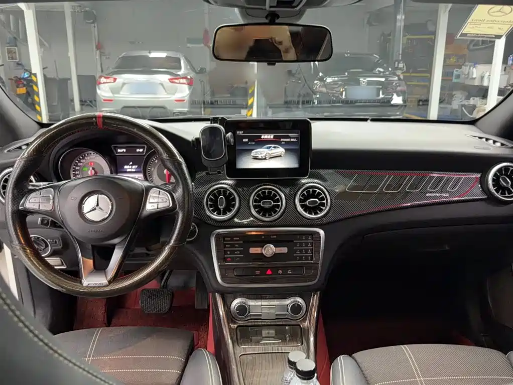 Mercedes-Benz CLA (Import) 2016 CLA 200 Sport фото 16