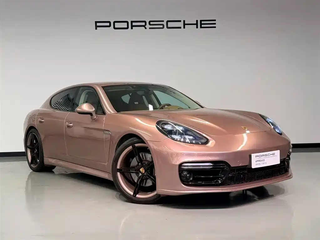 Porsche Panamera 2013 Panamera Platinum Edition 3.6L фото 3