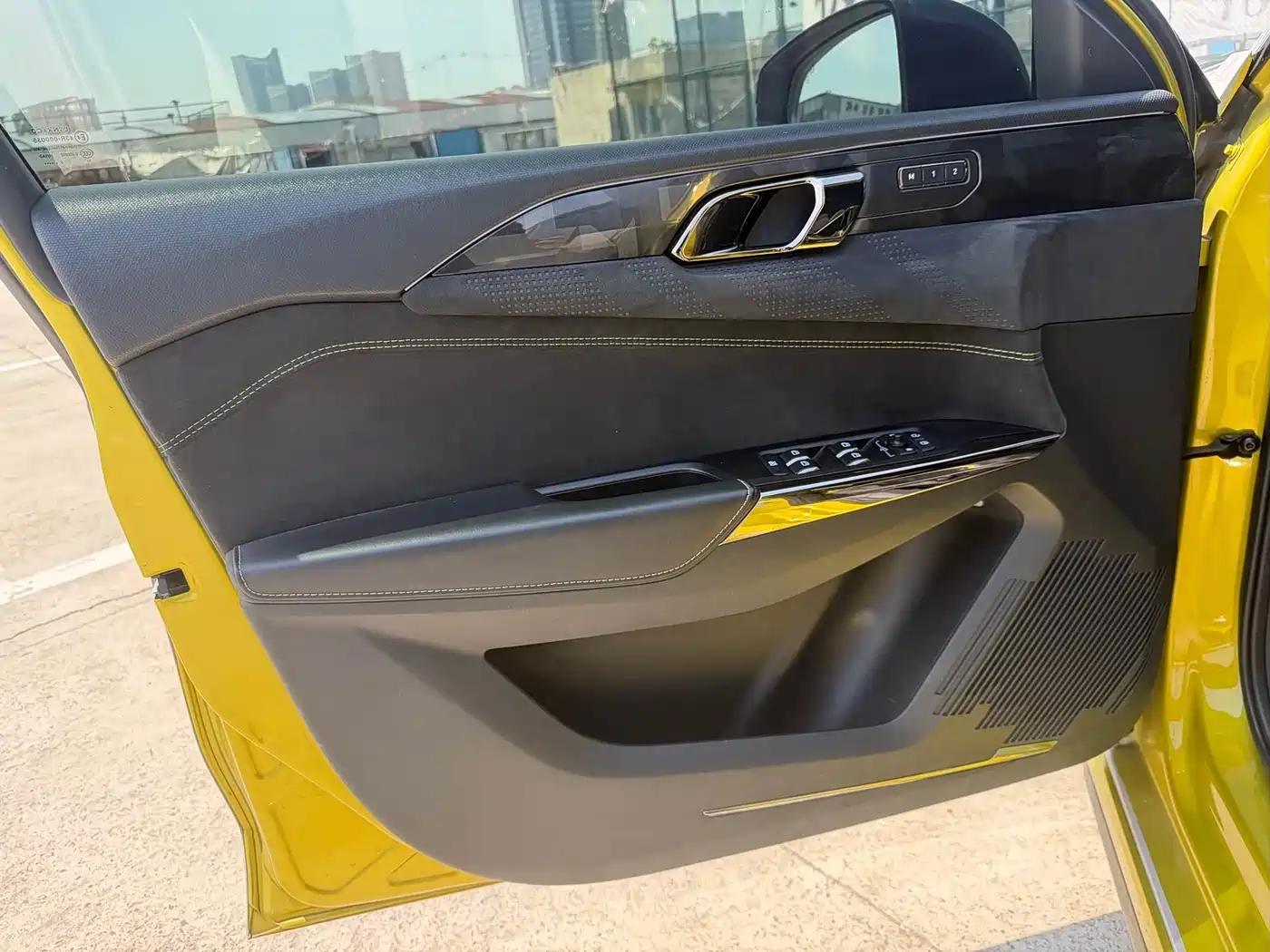Lynk & Co 03 2020 03+ 2.0TD Auto Performance Package Edition фото 8