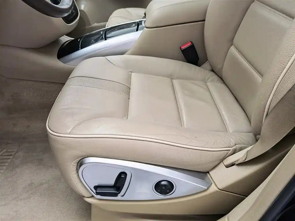 Mercedes-Benz R-Class 2017 R 320 4MATIC Business Collector's Edition фото 20
