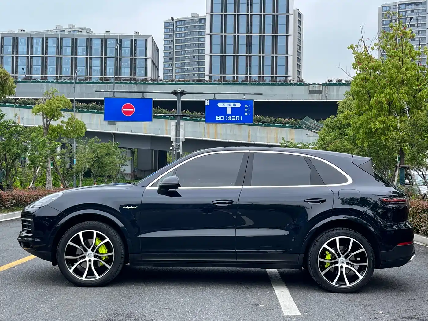 PORSCHE CAYENNE NEW ENERGY