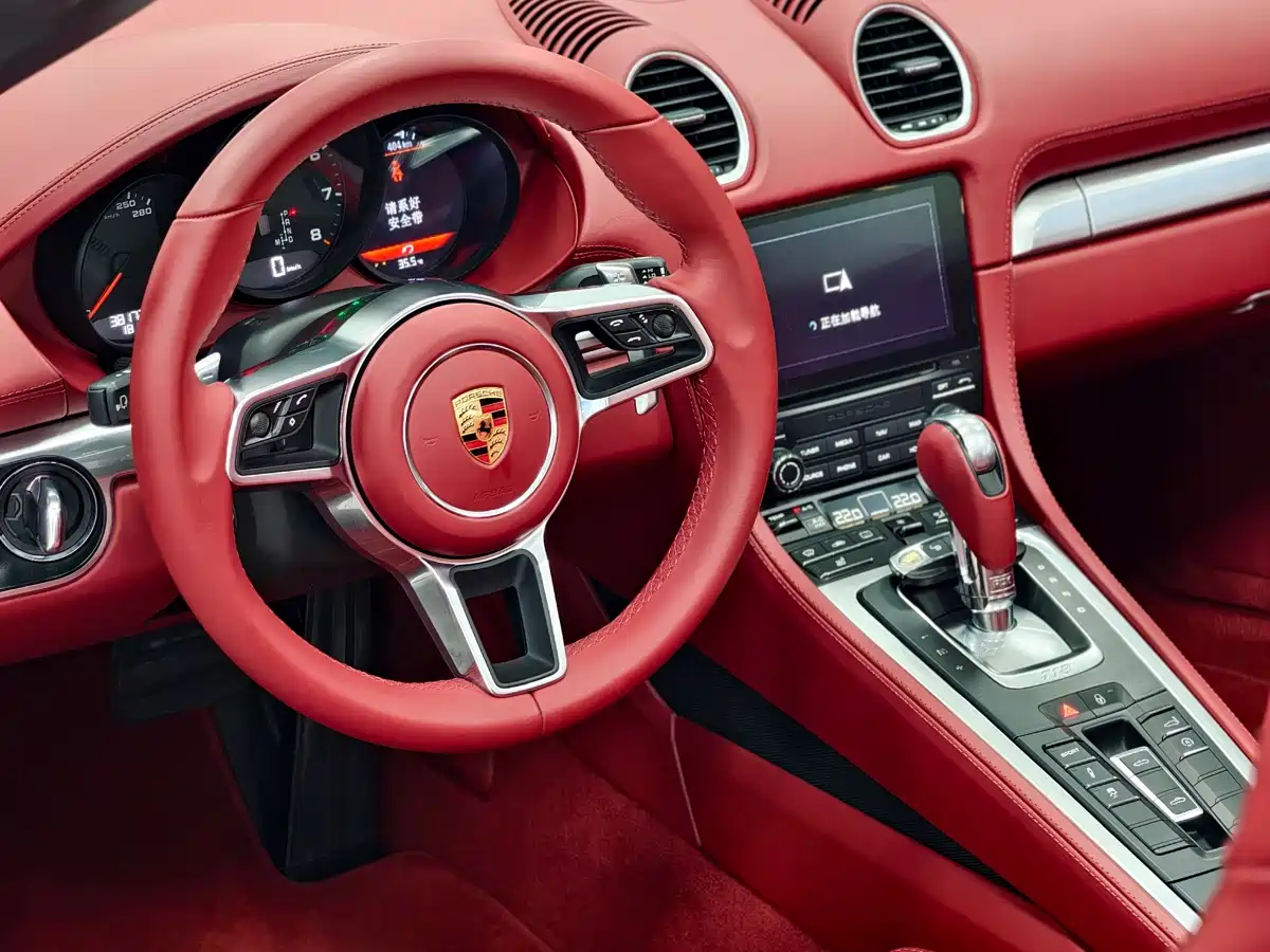 Porsche 718 2016 Boxster 2.0T фото 9