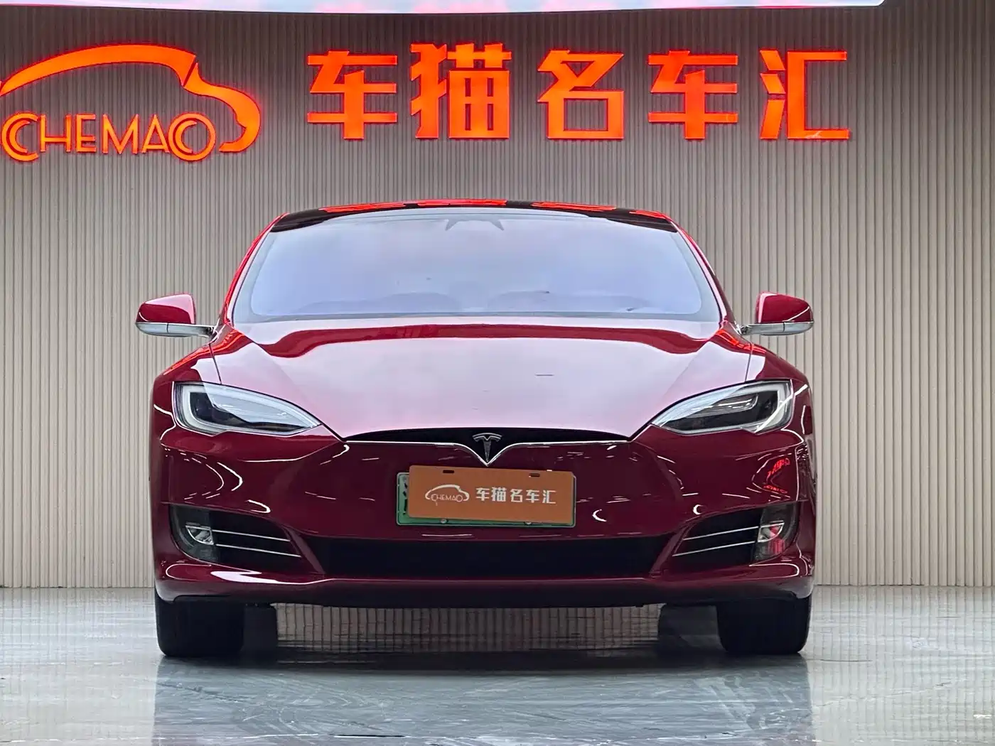 Фото 2 - Tesla Model S
