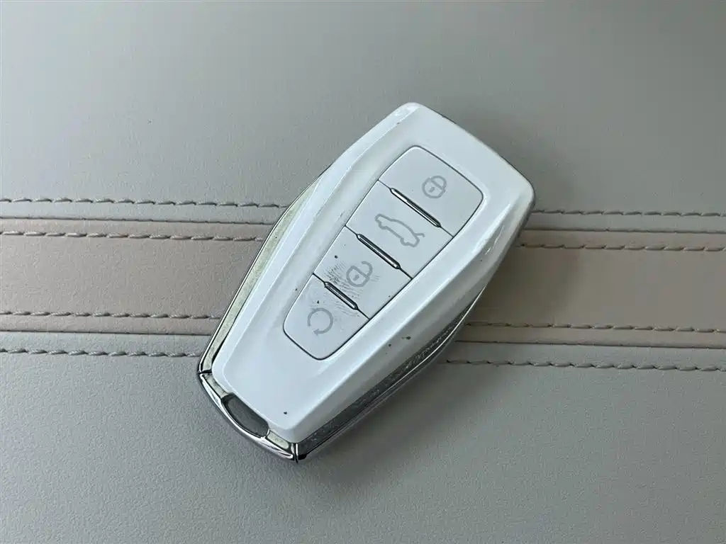 GEELY AUTOMOBILE GEELY ICON