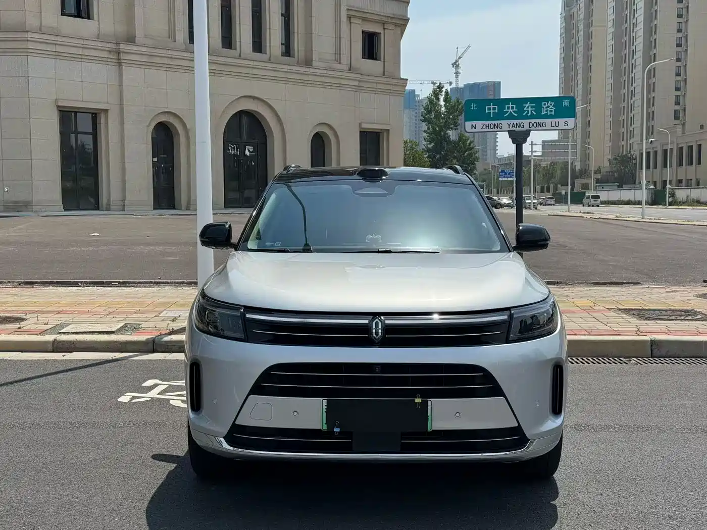 AITO Wenjie AITO M7 2024 1.5T Smart Drive 4WD Ultra 5-seater фото 2