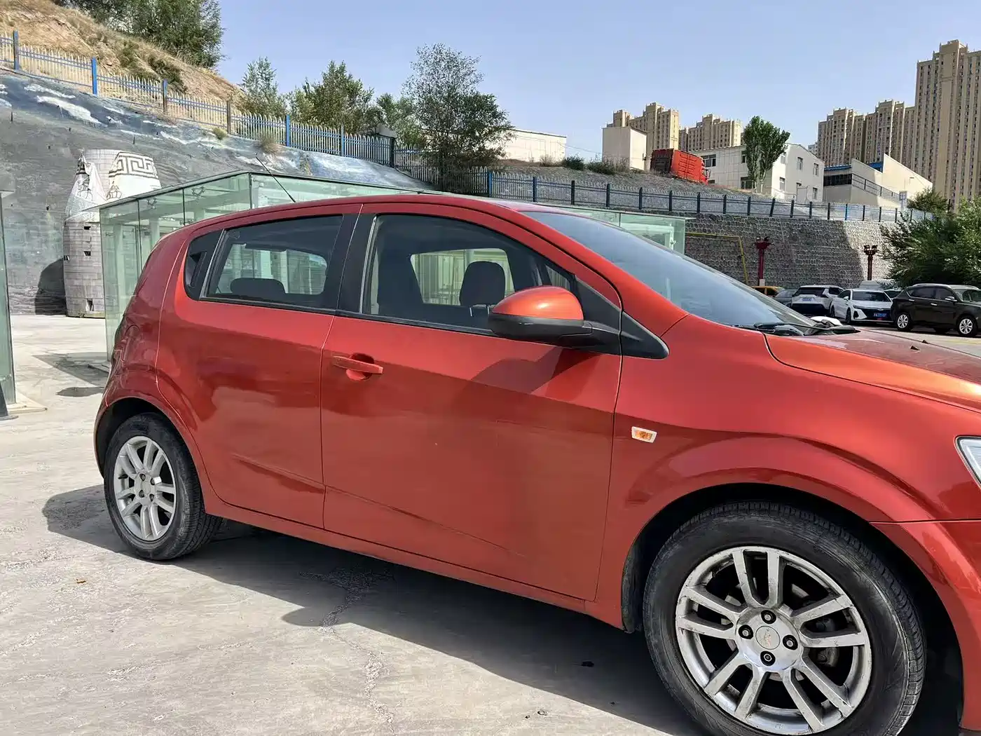 Chevrolet Aveo 2014 2013 Hatchback 1.6L MT SX Fashion Audio-Visual Edition