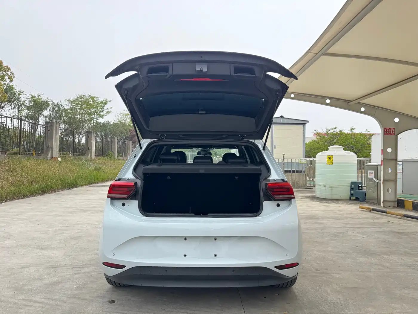 Volkswagen ID.3 2023 Upgraded Pure Intelligence Edition фото 9