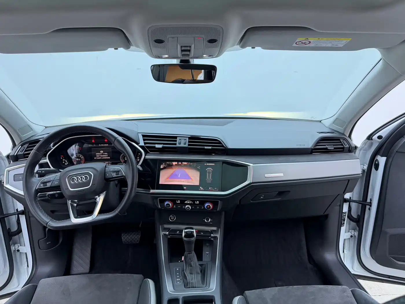 Audi Q3 2023 35 TFSI Fashion Dynamic (1.4T) фото 12