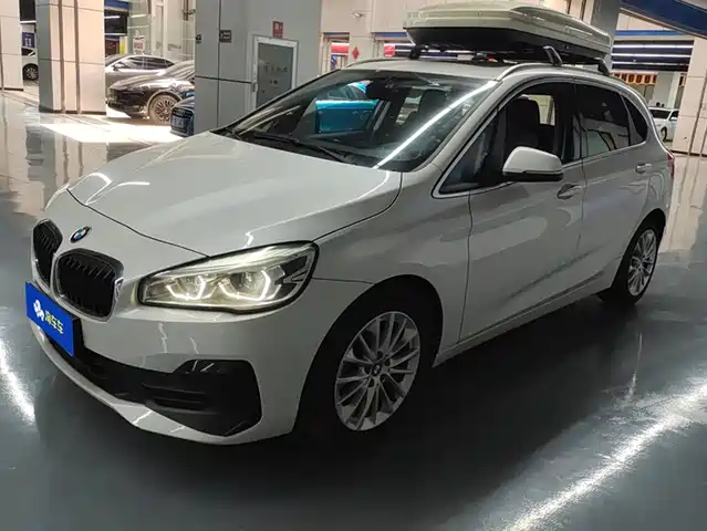 BMW 2 SERIES STATION WAGON