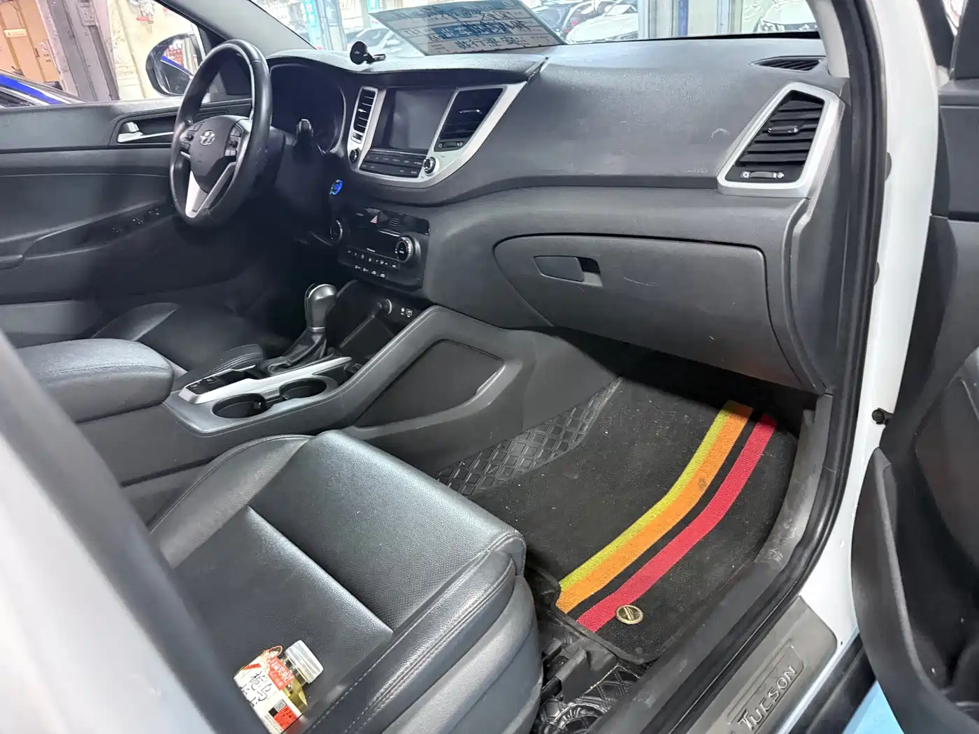 Hyundai Tucson 2018 1.6T DCT 2WD 15th Anniversary Special Edition фото 8