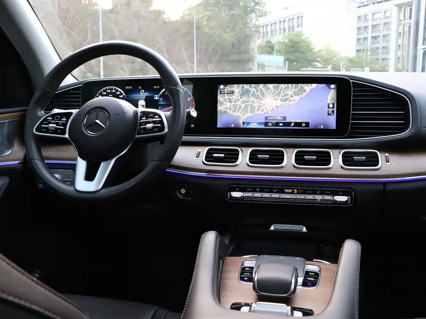 Mercedes-Benz GLE 2020 GLE 350 4MATIC Luxury фото 17