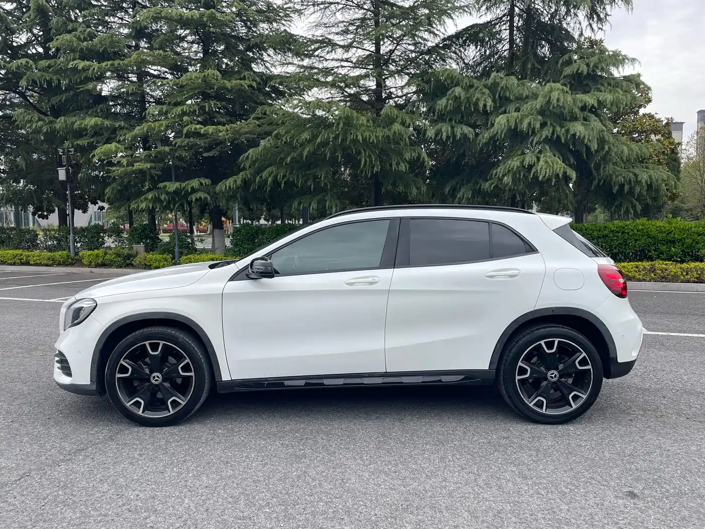 Mercedes-Benz GLA 2018 GLA 220 4MATIC Sport фото 5