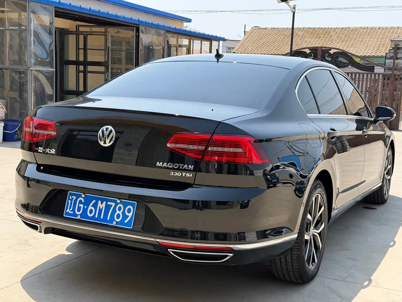 Volkswagen Magotan 2017 330TSI DSG Premium фото 7