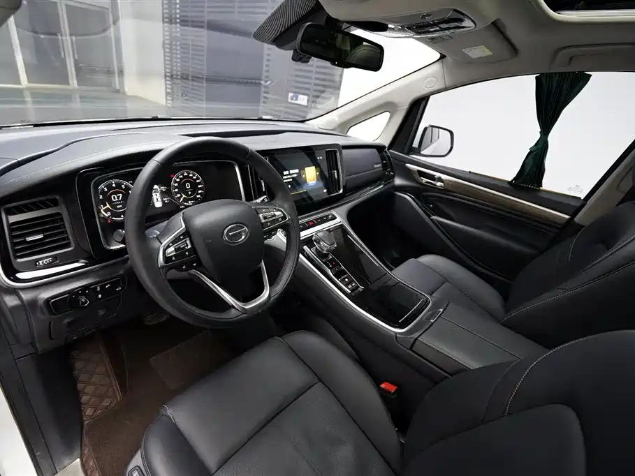 GAC Trumpchi Trumpchi M8 2021 Leading Show Series 390T Ultimate Edition фото 3
