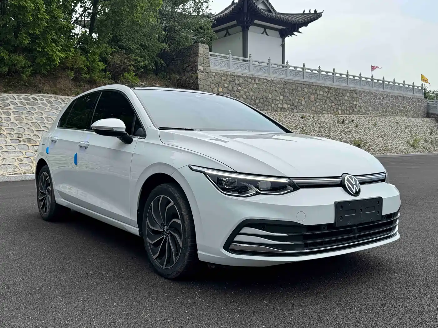 Volkswagen Golf 2023 Facelift 280TSI DSG Pro фото 3