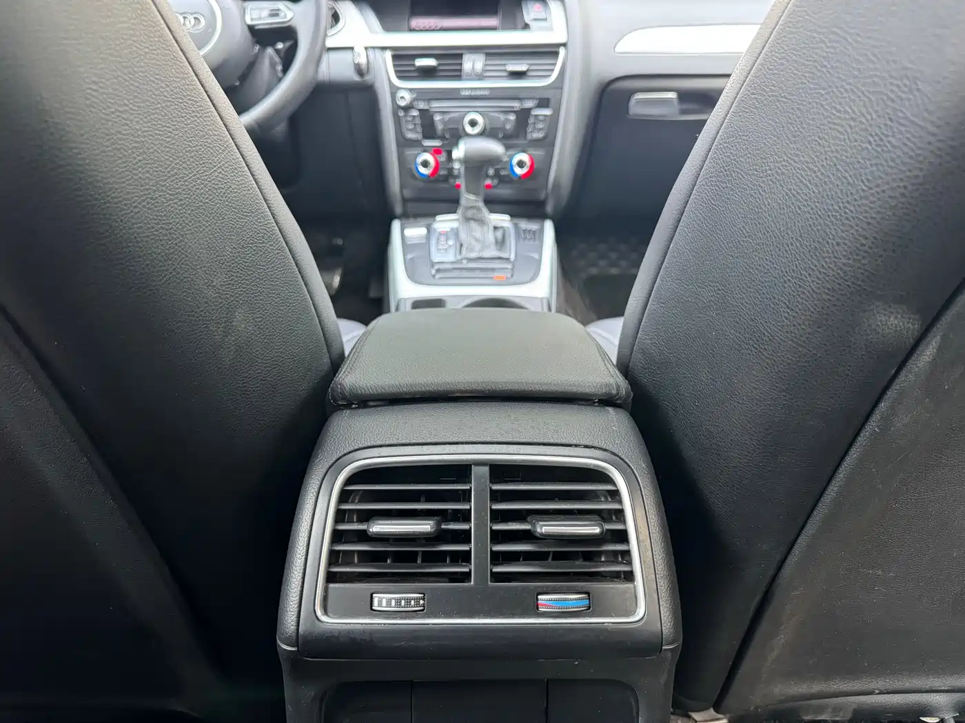 Audi A4L 2015 35 TFSI Auto Standard фото 21