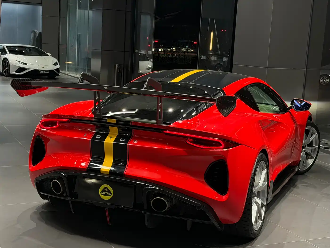 LOTUS SPORTS CAR EMIRA