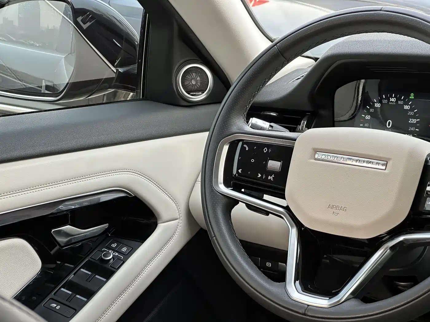 LAND ROVER RANGE ROVER AURORA