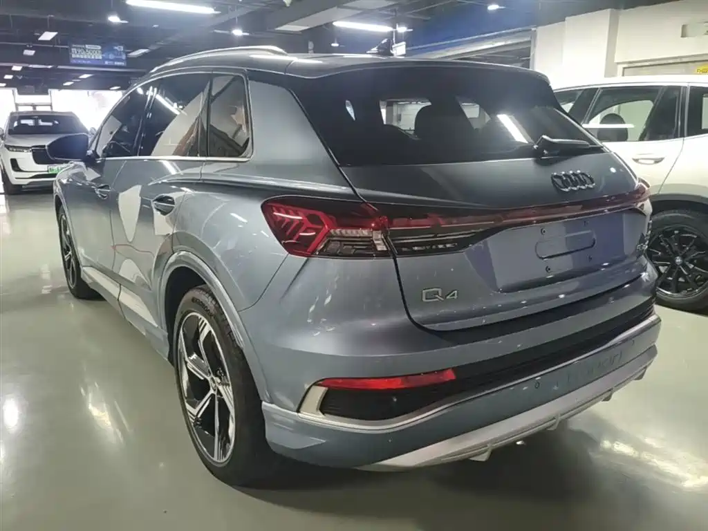 Audi Q4 e-tron 2023 50 e-tron quattro Creation Edition фото 5