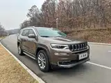 صورة 3 - Jeep Grand Commander