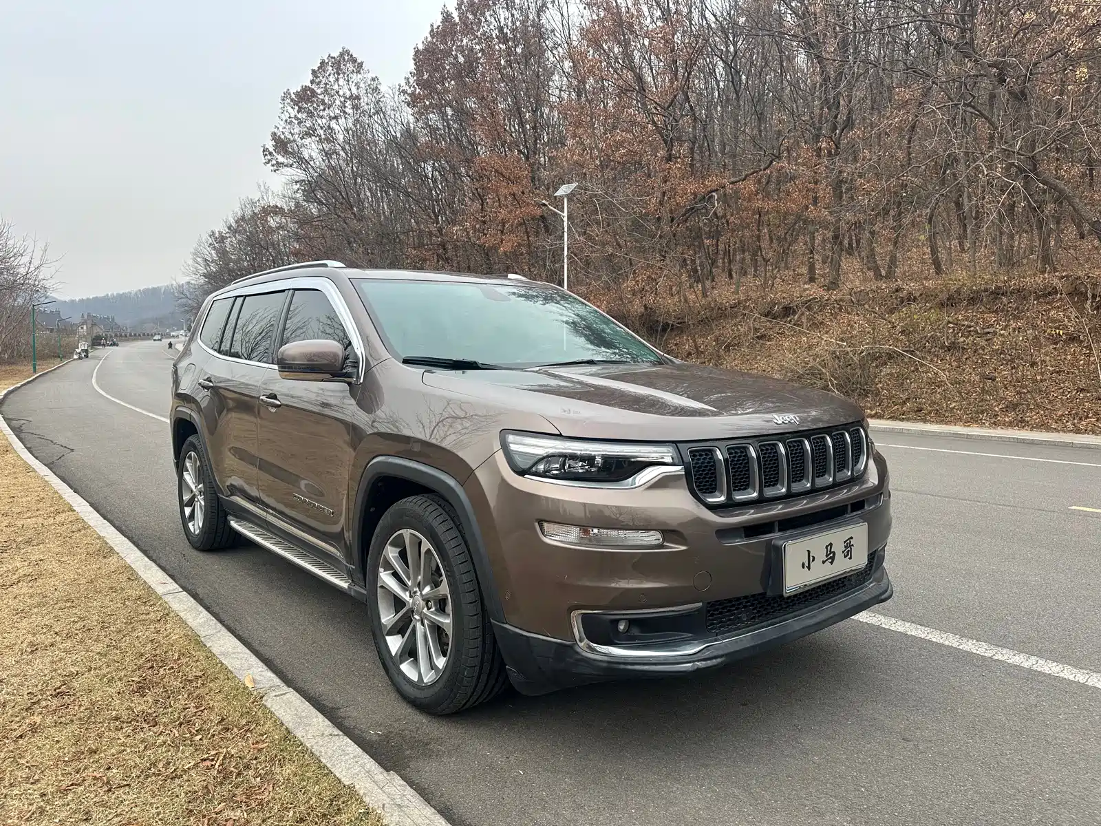 صورة 3 - Jeep Grand Commander