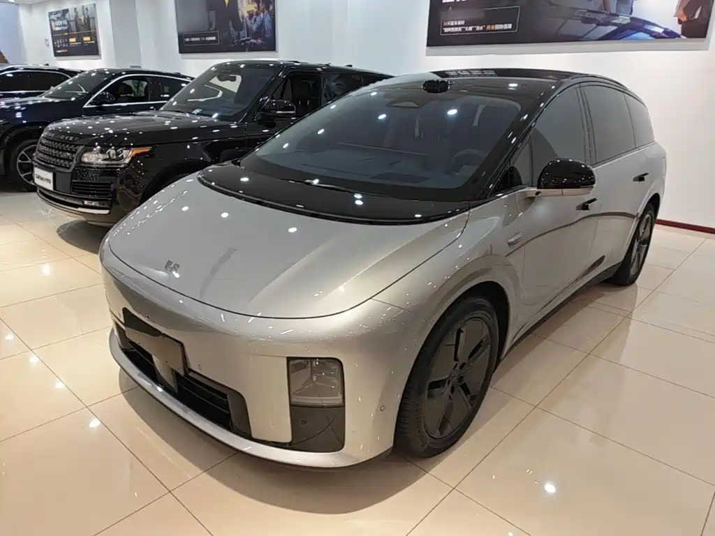 Li Auto Li i8 2025 2025 Standard Edition
