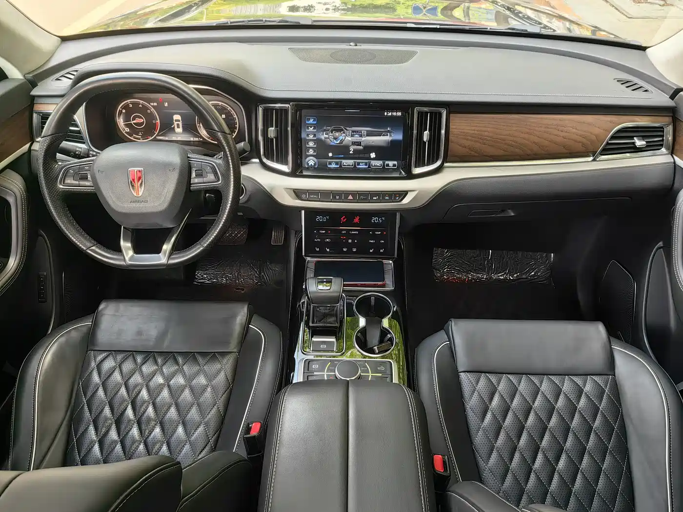 Hongqi HS7 2019 3.0T Automatic 4WD Smart Connection Flag Smooth Edition фото 20