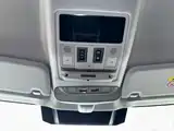 Photo 18 - Land Rover Defender